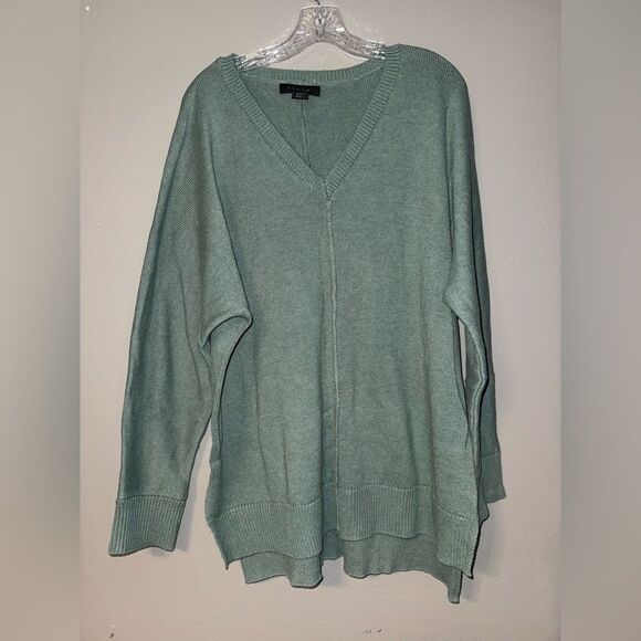 Tahari Women's V-Neck exposed seams side slit Lagenlook Sweater in Sage Green XL - Picture 1 of 6